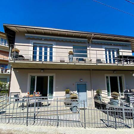 Appartamenti Golfo Borromeo 3 E 4 巴韦诺 外观 照片